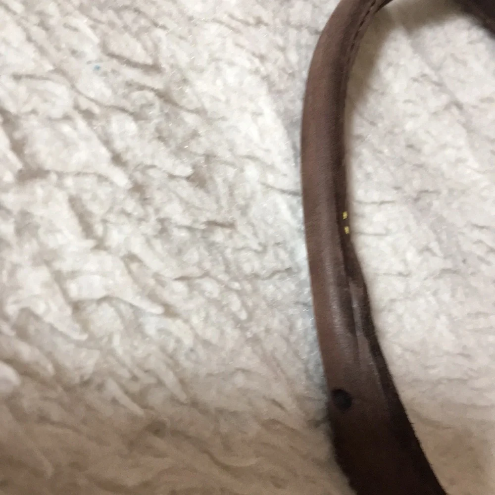 Timberwolf Brown Leather Round Dog Collar